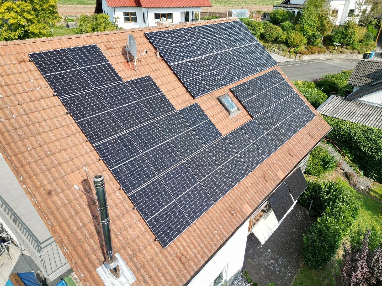 Buderus-Wärmepumpe Außeneinheit – Thiessen Energy